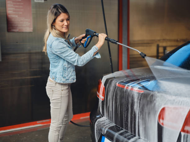 Best Garage Pressure Washing  in Palm Springs North, FL